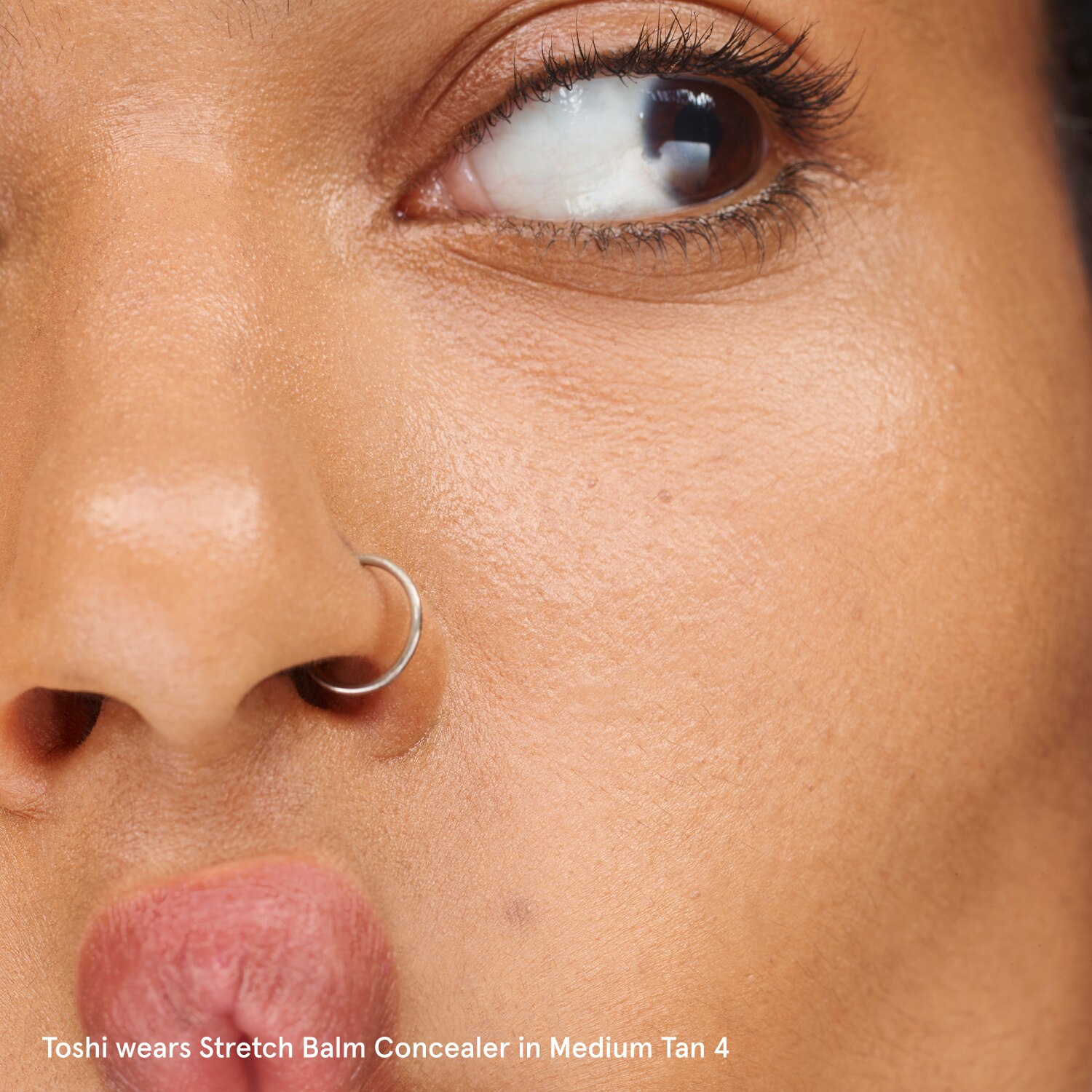 STRETCH CONCEALER (CORRECTOR PARA OJOS CON COBERTURA EFECTO HIDRATANTE)